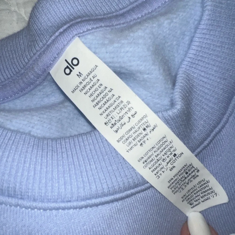 ALO Yoga Crewneck Sweater - Picture 3 of 3